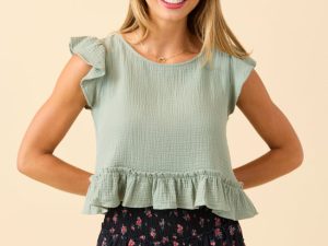 Ruby Seafoam Green Gauze Flutter Button Back Woven Blouse