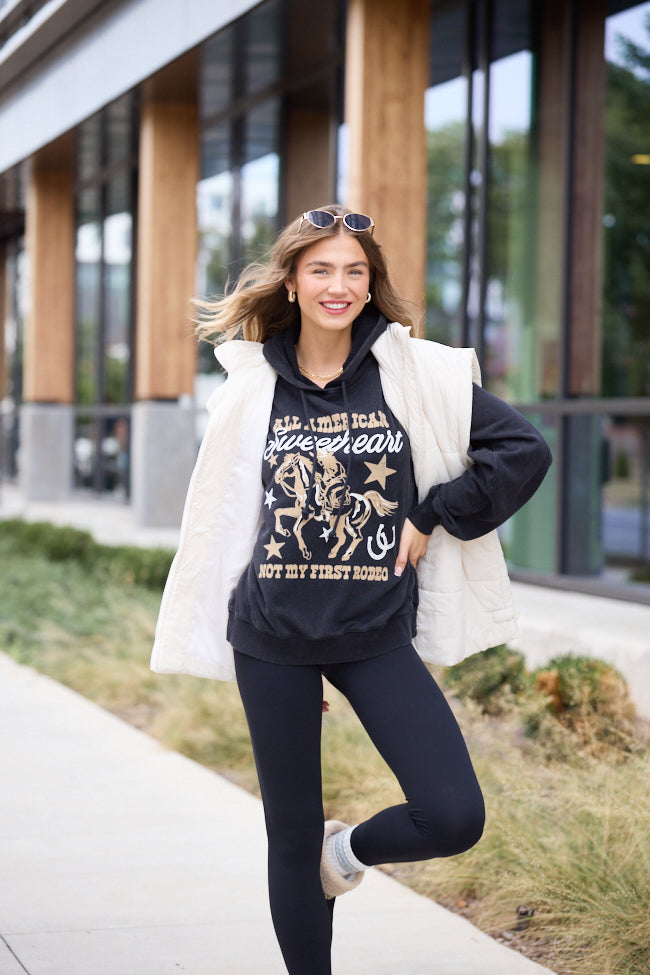 Best Bet Cream Oversized Puffer Vest - Image 4