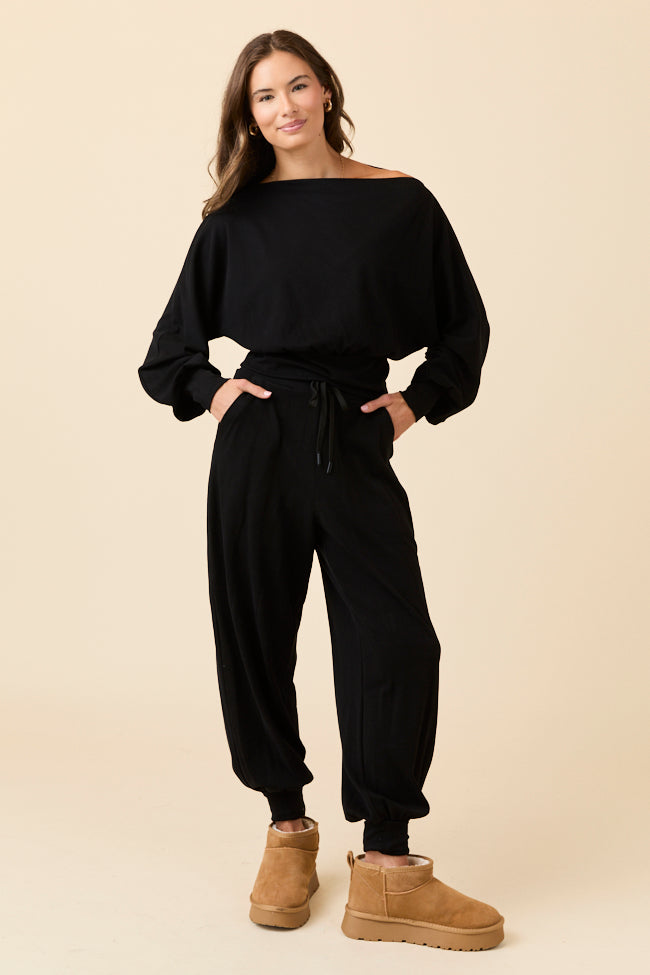 Sarah Black Jogger Emily Fauver X Pink Lily - Image 4